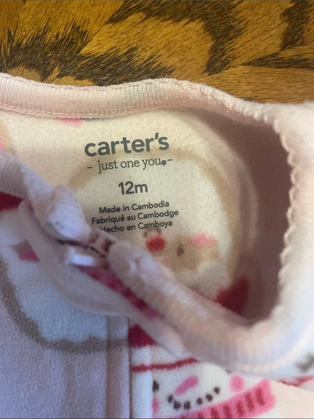 EUC 2 Infant Girl’s Carter's Christmas Sleepers Size 12 Months